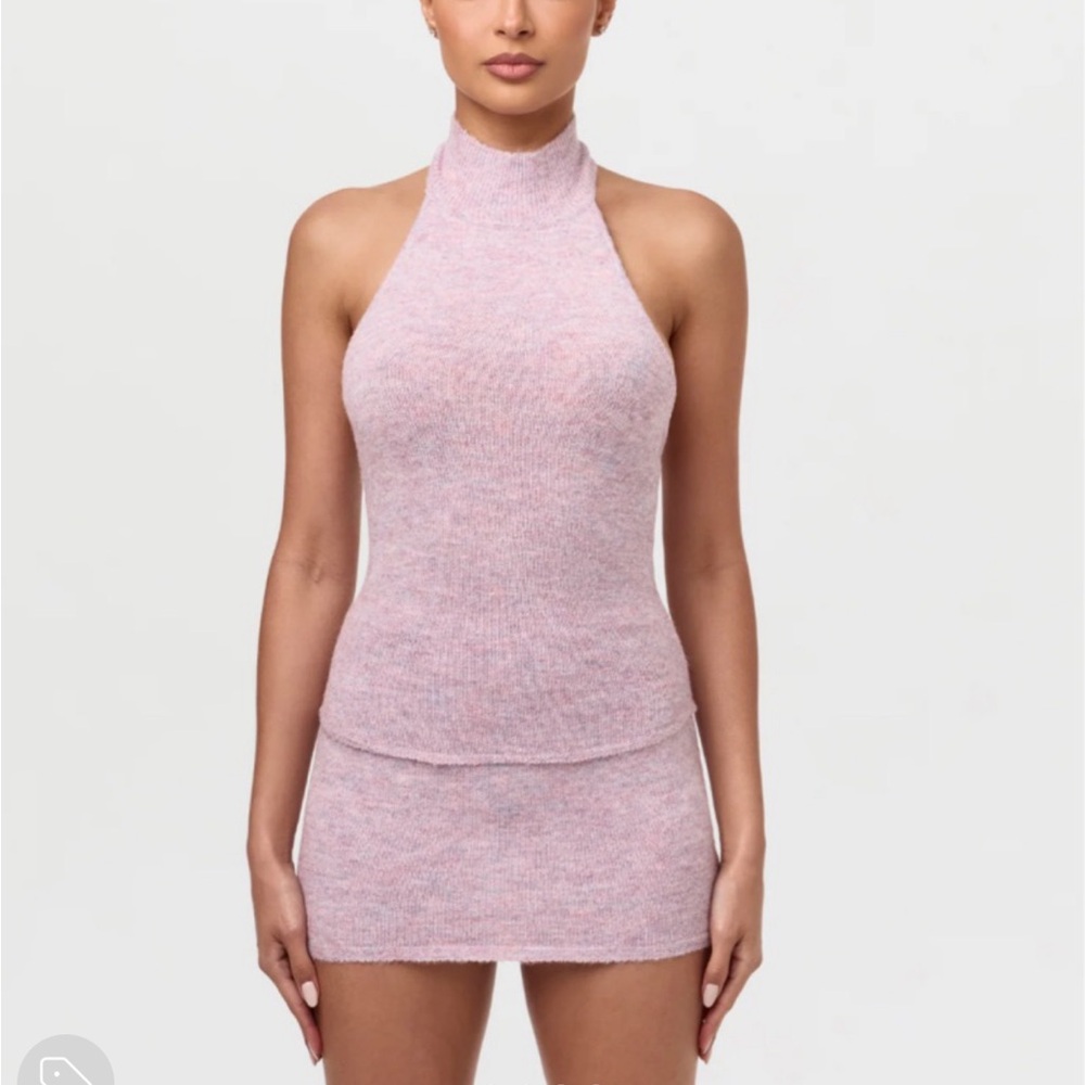 Pink Halter Knit set - Picture 2 of 4